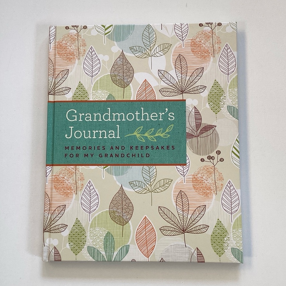 Grandmother's Journal -  Memories and Keepsakes For My Grandchild